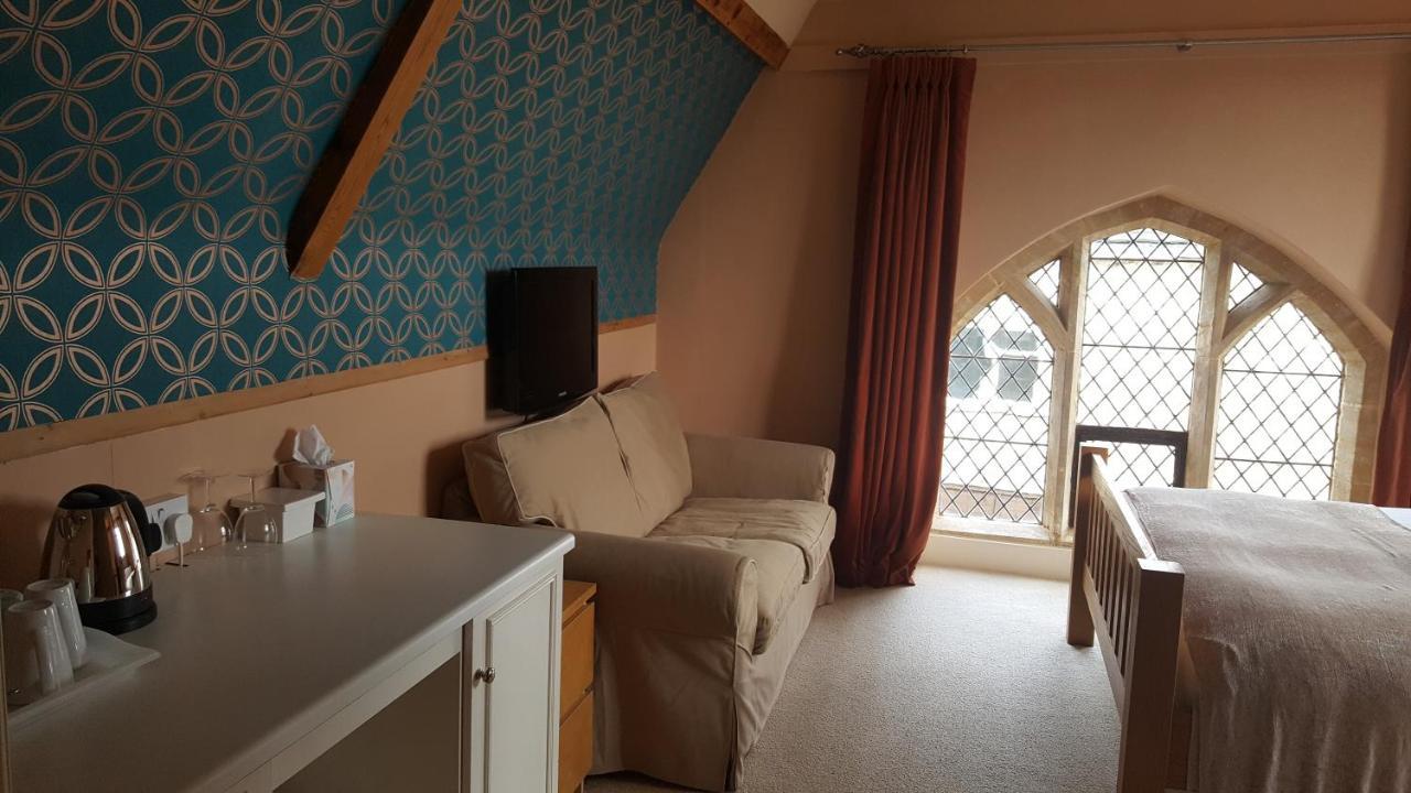 The Belfry At Yarcombe Bed & Breakfast Екстериор снимка